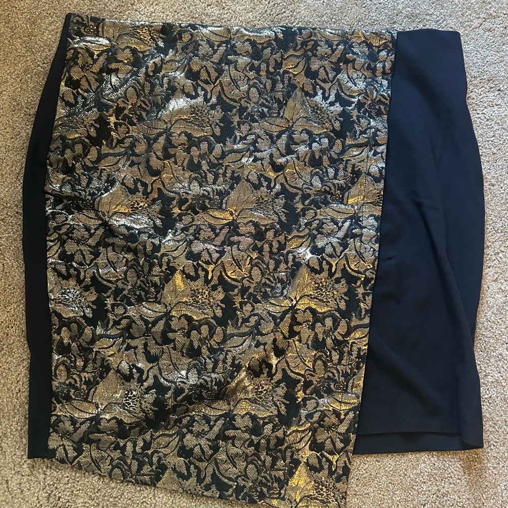 Lane Bryant Elegant Black and Gold Floral Pencil Skirt‎